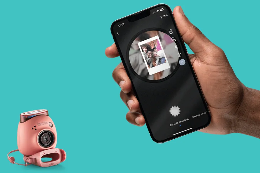 Aparat FujiFilm Instax Pal Gem Black